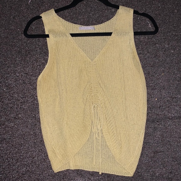 Yellow knit crop top - Picture 1 of 3